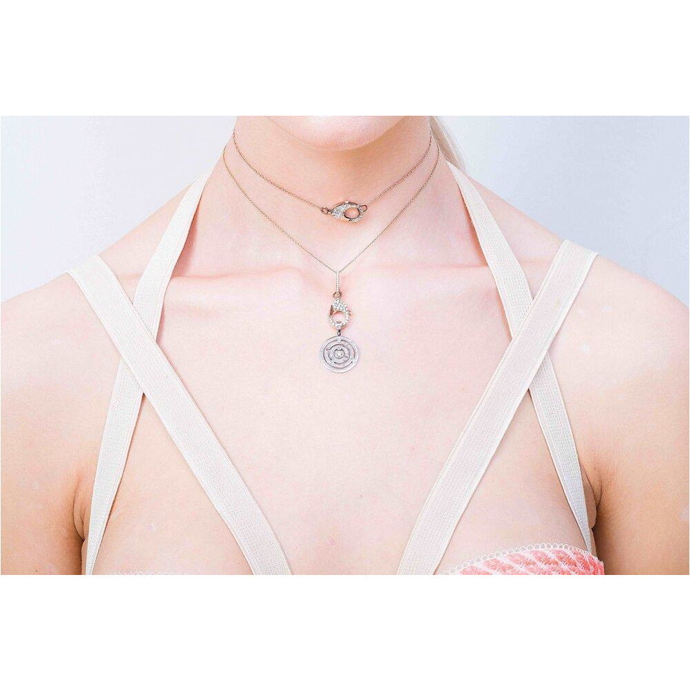 18ct labyrinth diamond pendant