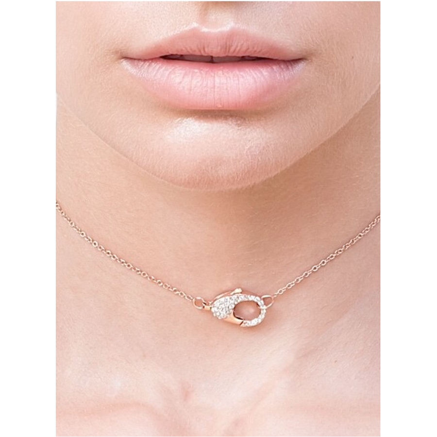 18ct clasp necklace
