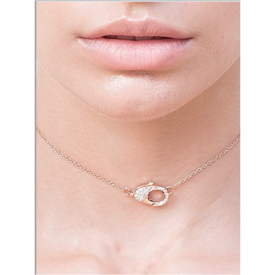18ct clasp necklace